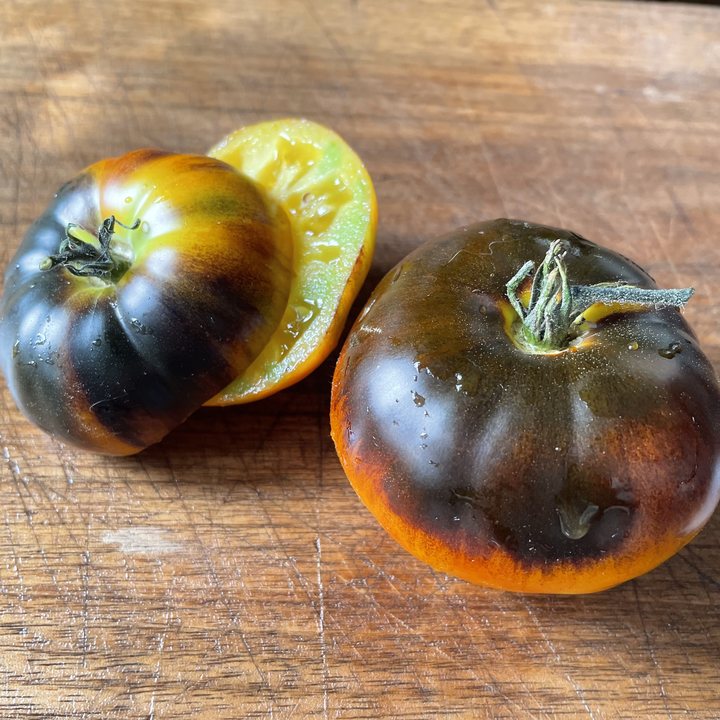 Lucid Gem tomato fruit - photo 2