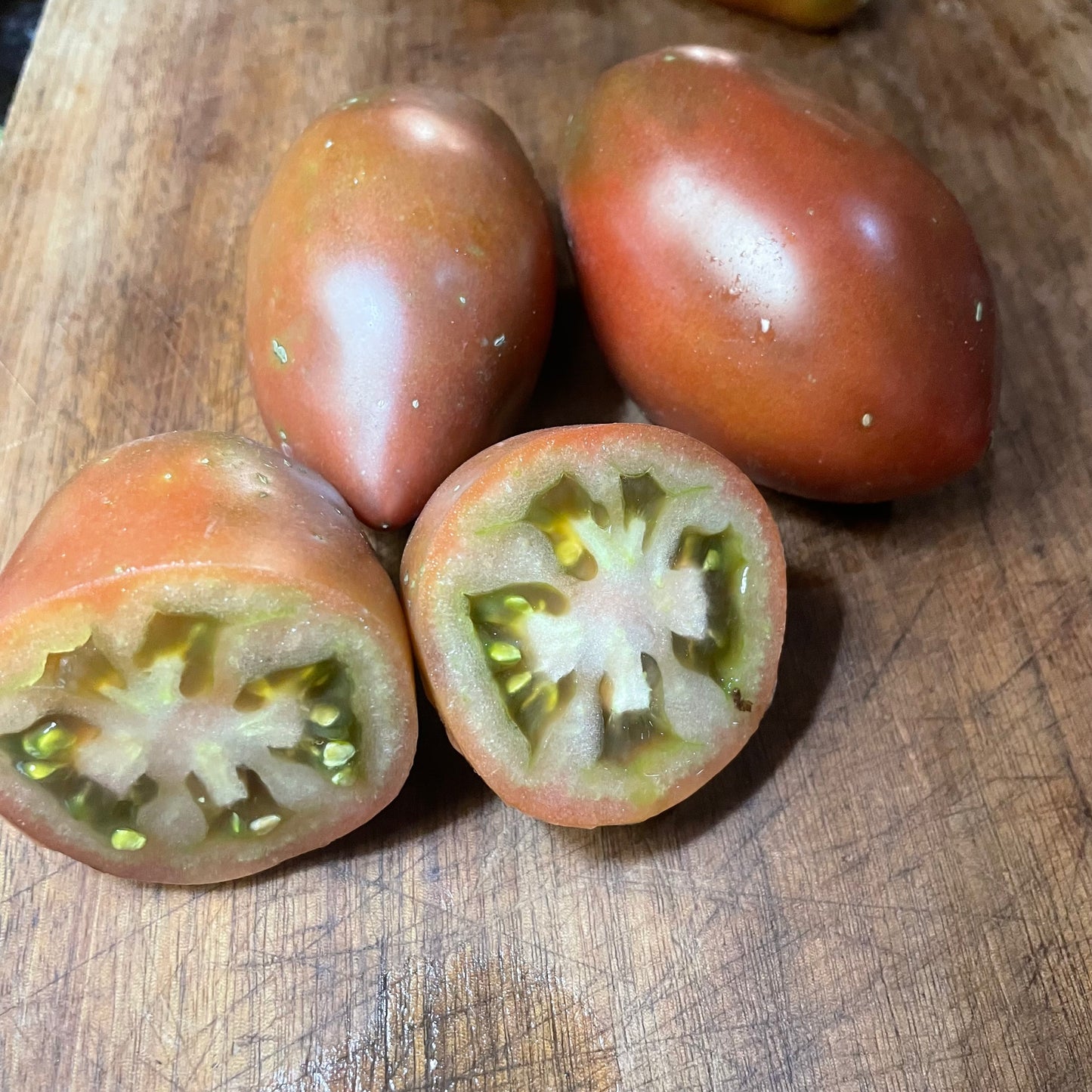 Púrpura Ruso - Semillas de Tomate - Tomate Heirloom - Más de 25 Semillas