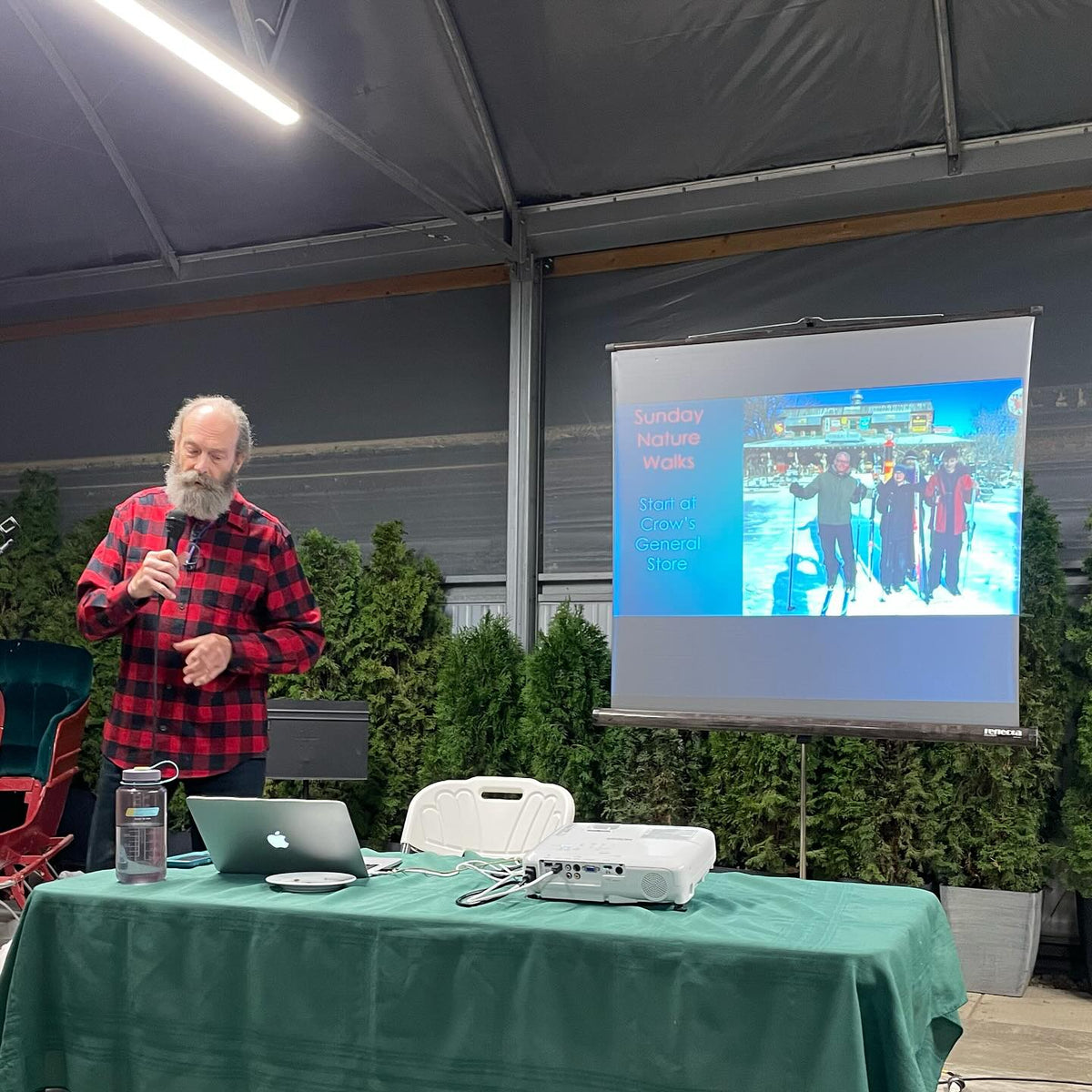 annual general meeting @assiniboinefoodforest was a fun get together, past chair Dave Barnes here showing a few slides, image 1 of 2