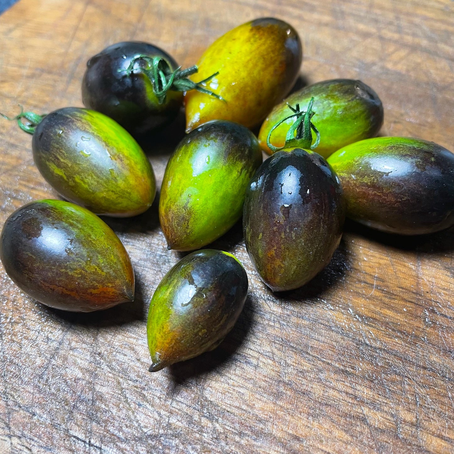 Brad's Atomic Grape - Tomato Seeds - Heirloom Tomato - 15+ Seeds