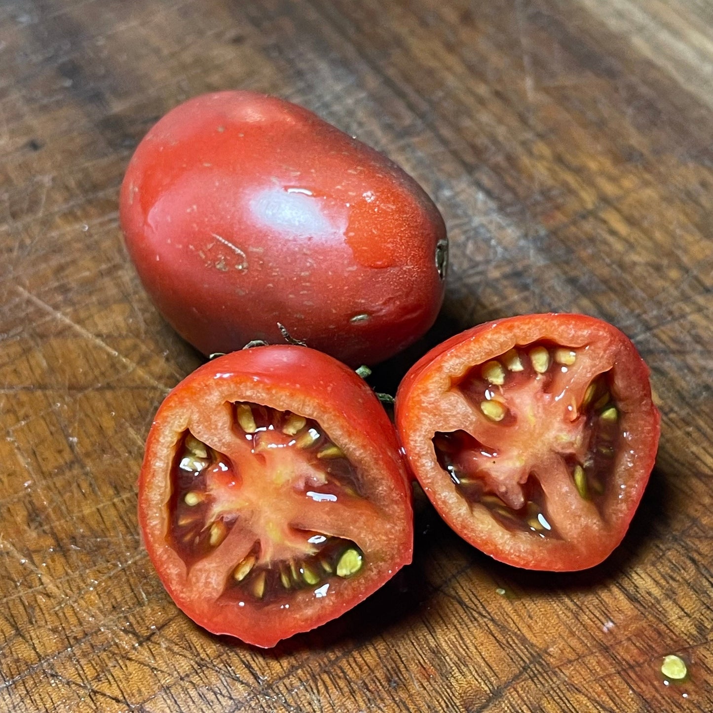Purple Russian - Graines de tomates - Tomate héritage - 25+ Graines